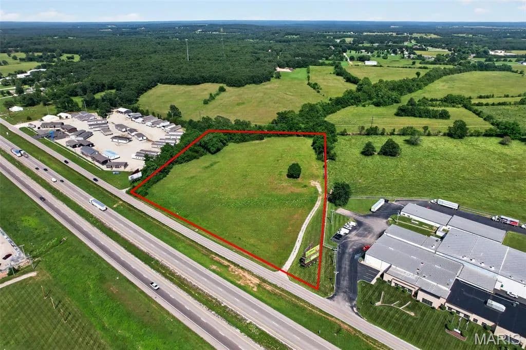 Property from 308a MM Highway - KW - Lebanon, Missouri, 65536