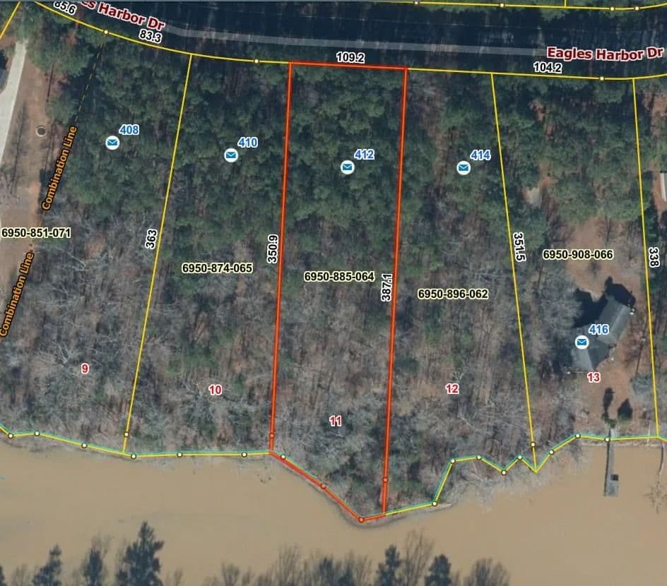 Property from 412 Eagles Harbor Dr - KW - Hodges, South Carolina, 29653