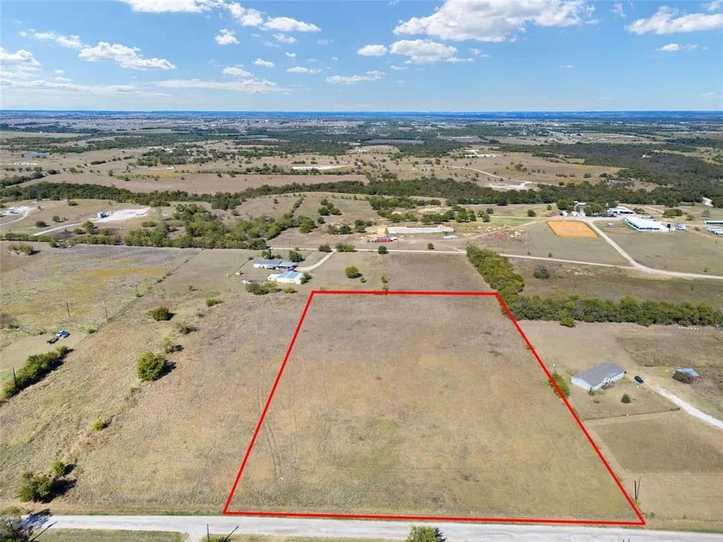 Vacant Land in New Fairview - land for sale