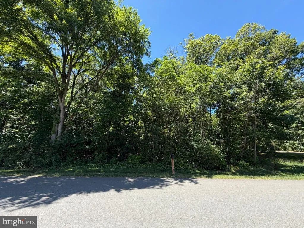 2 Acres of Land for Sale in STERLING, VA - Sterling, Virginia, 20164