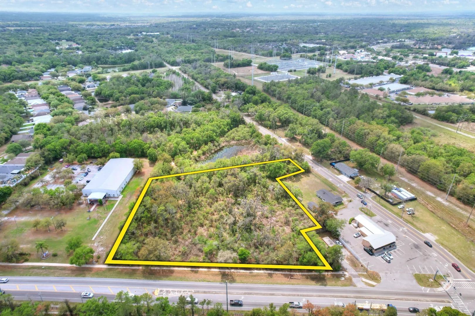 Lithia Pinecrest and Boyette Commercial Opportunity - , Florida, 33547