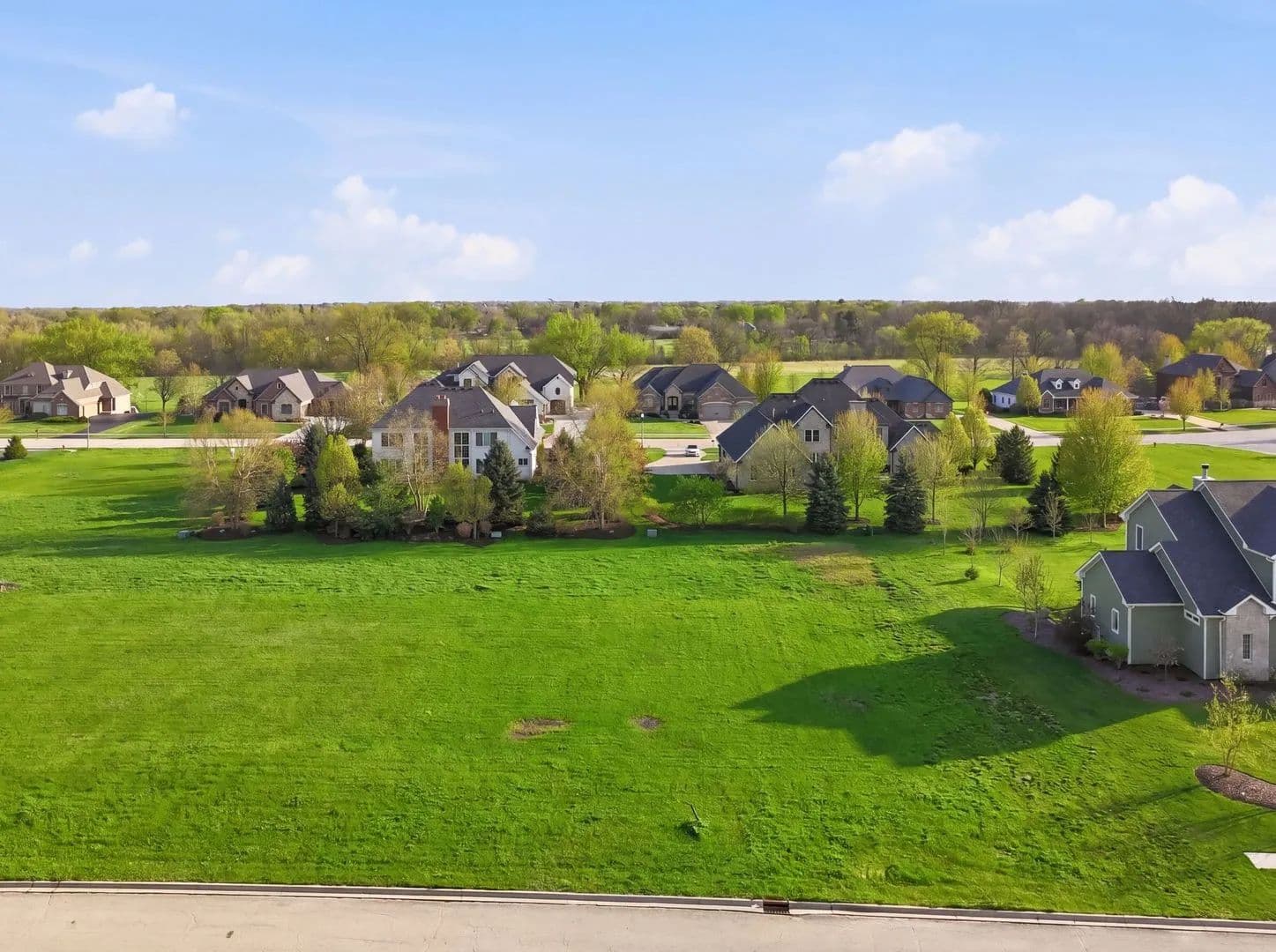 Property from 224 Whittemore Drive - KW - Sycamore, Illinois, 60178