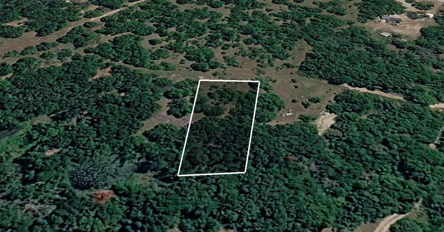 0.5 Acres of Land for Sale in Corsicana, TX - Corsicana, Texas, 75109