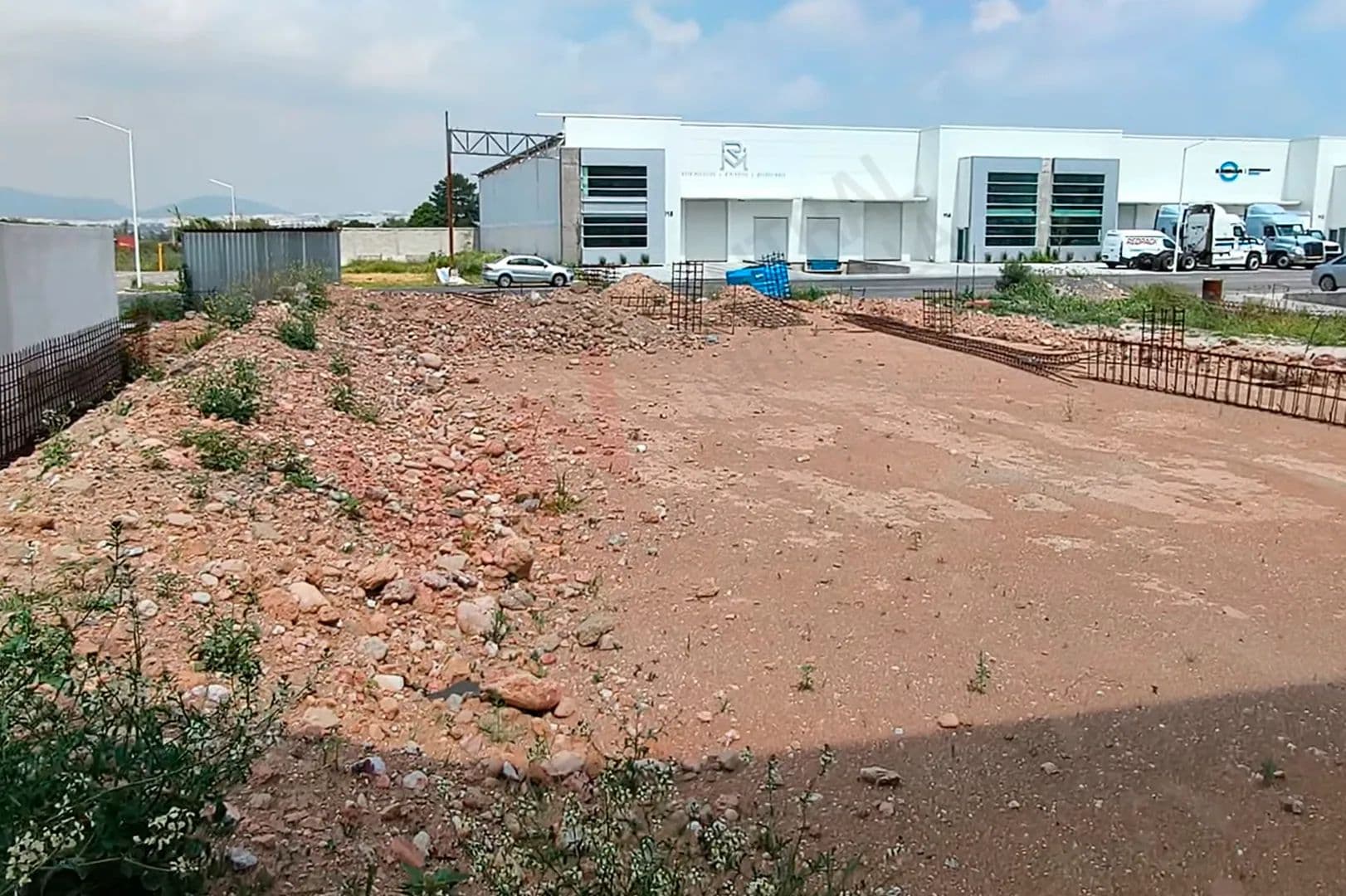 553 Acres of Land for Sale in El Marques, Querétaro - land for sale