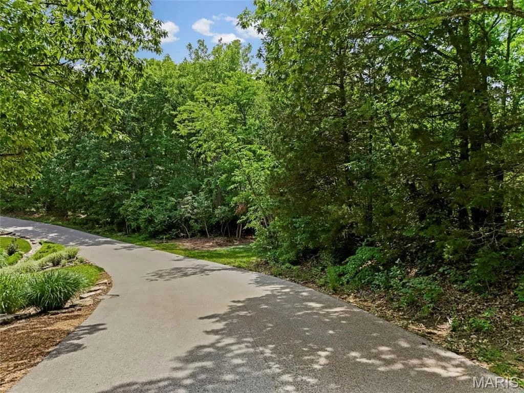 0.24 Acres of Land for Sale in Hillsboro, MO - Hillsboro, Missouri, 63050