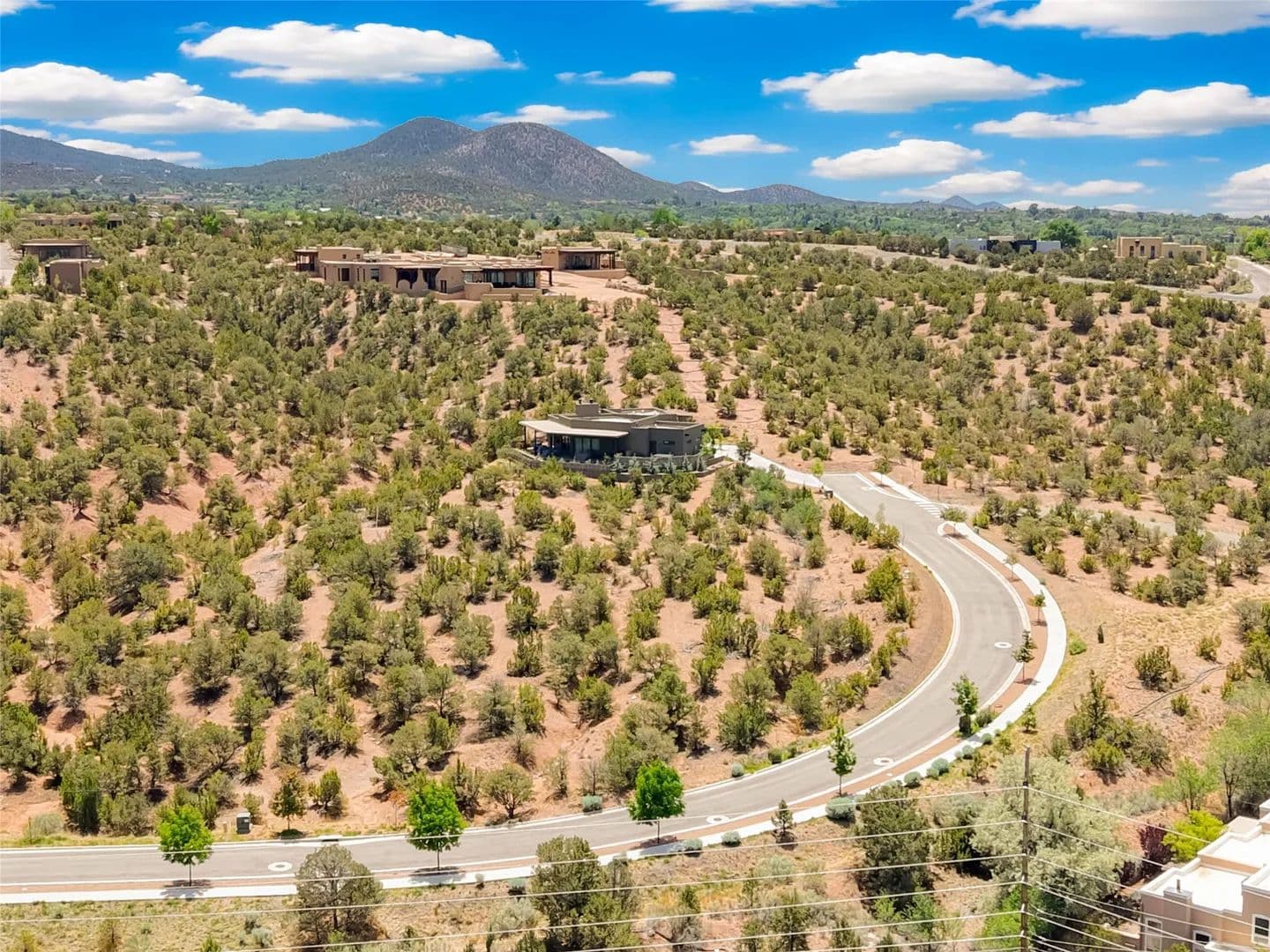 Property from 565 Calle Mirasol - KW - Santa Fe, New Mexico, 87501