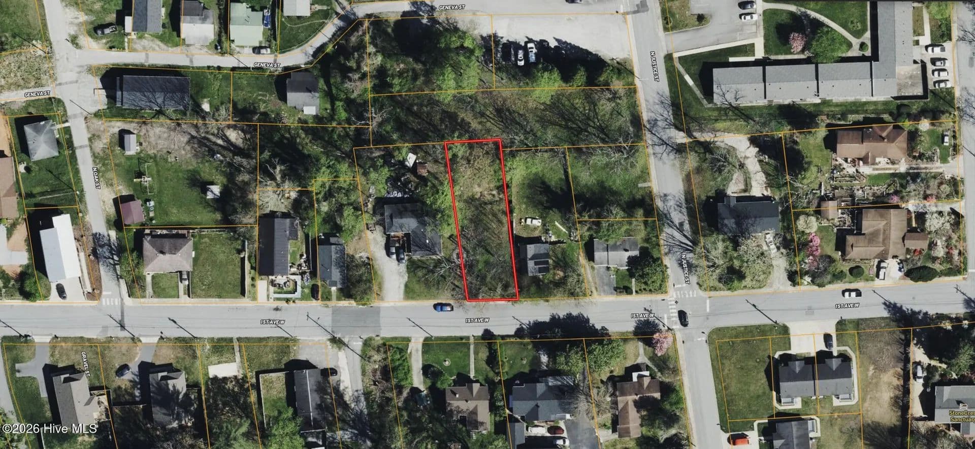 Lots & Land-Other in Hendersonville - Hendersonville, North Carolina, 28739