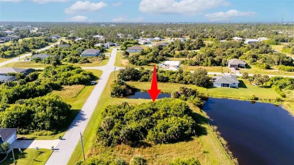 Vacant Land in Rotonda West - Florida, 33947