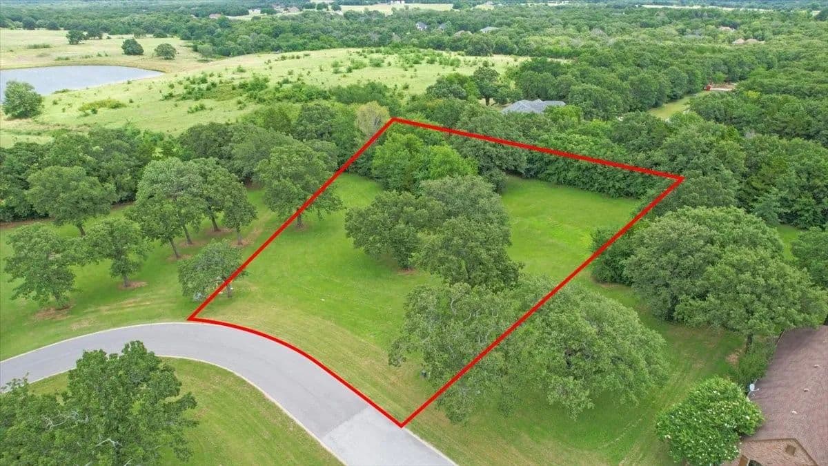0.42 Acres of Land for Sale in Gordonville, Texas - land for sale