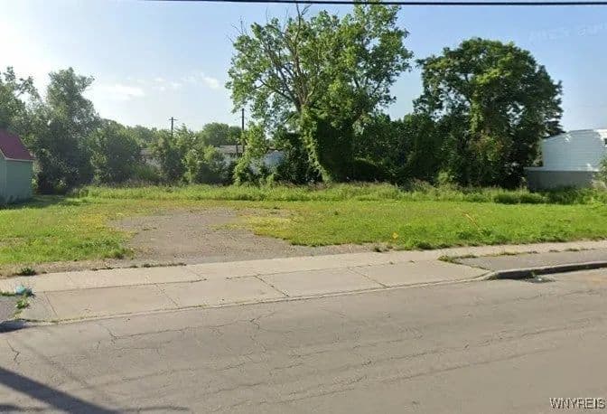 Lots & Land-Other in Buffalo - Buffalo, New York, 14227