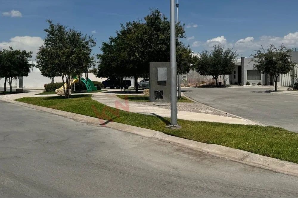 Terreno en Almeras: ¡Construye tu hogar soñado! - land for sale
