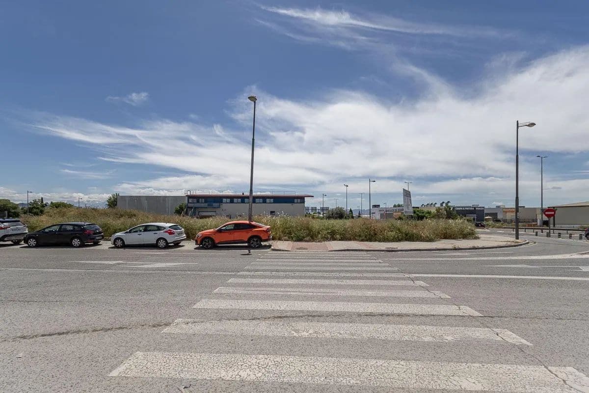 Land for Sale in Granada, 69 - land for sale