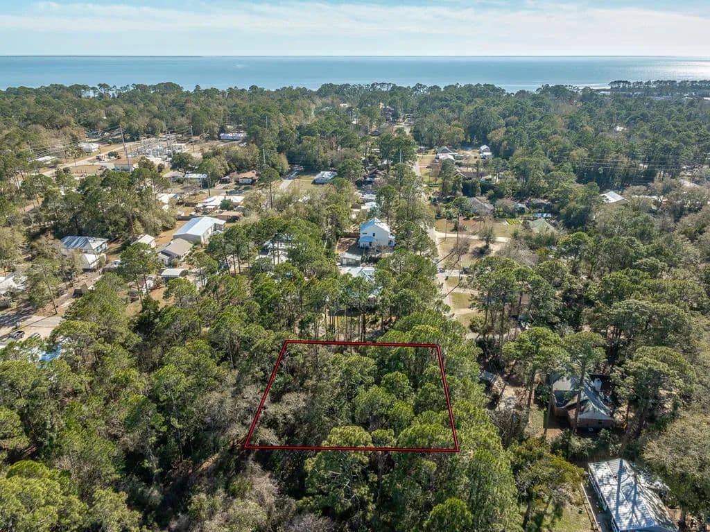 Property from 197 22nd Ave - KW - Apalachicola, Florida, 32320