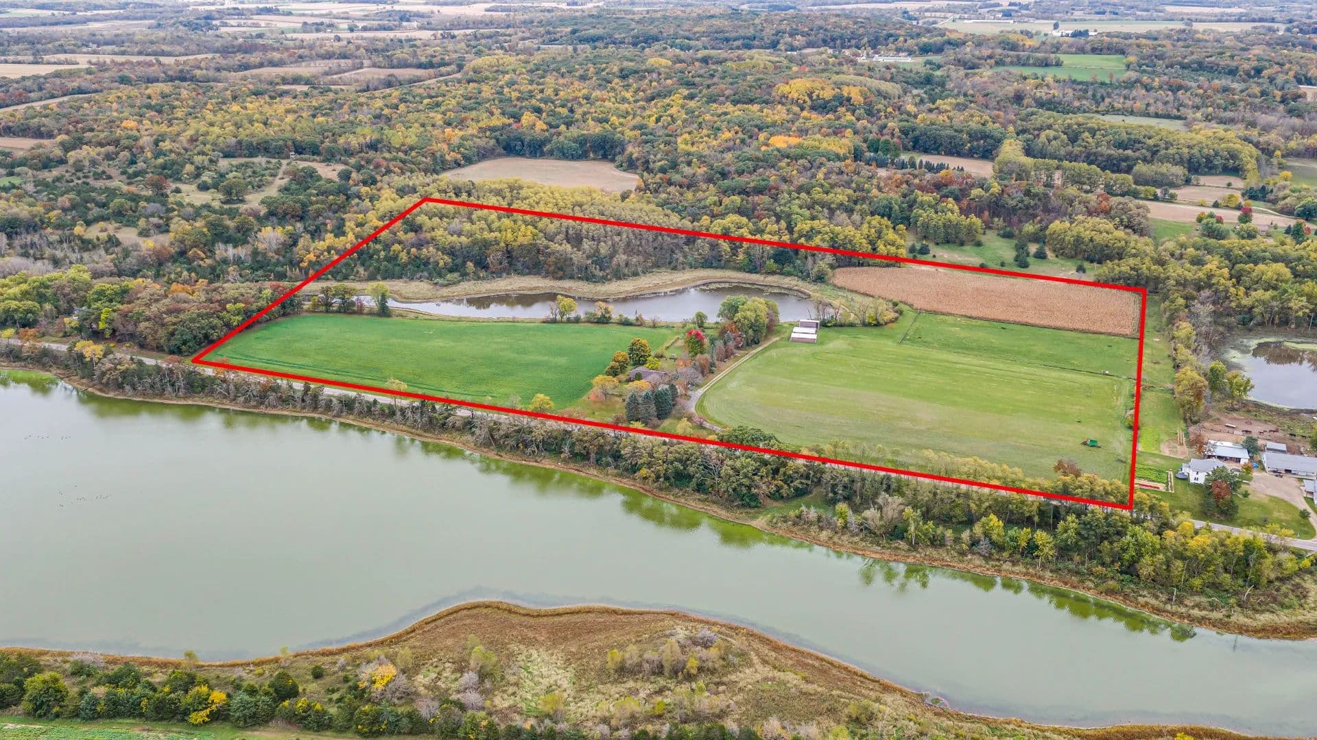 LIVE & ONLINE REAL ESTATE AUCTION – 50.82± Acres with 7-Acre Lake, Home & Outbuildings - land for sale