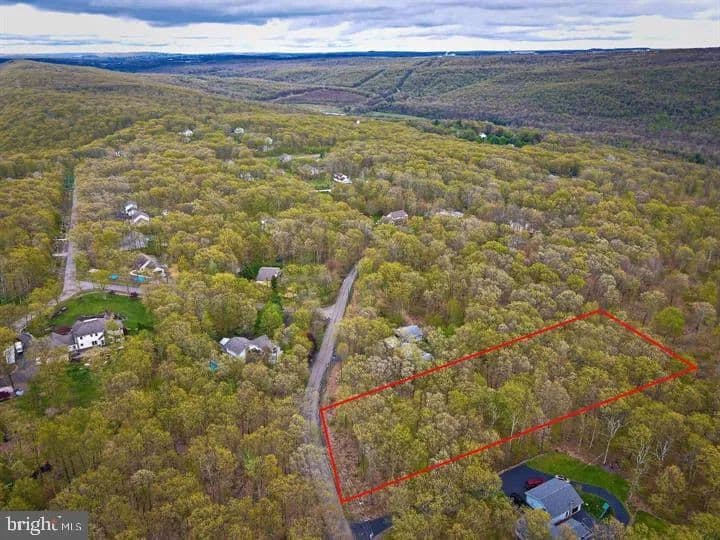 1.53 Acres of Land for Sale in Sugarloaf, Pennsylvania - Sugarloaf, Pennsylvania, 18249