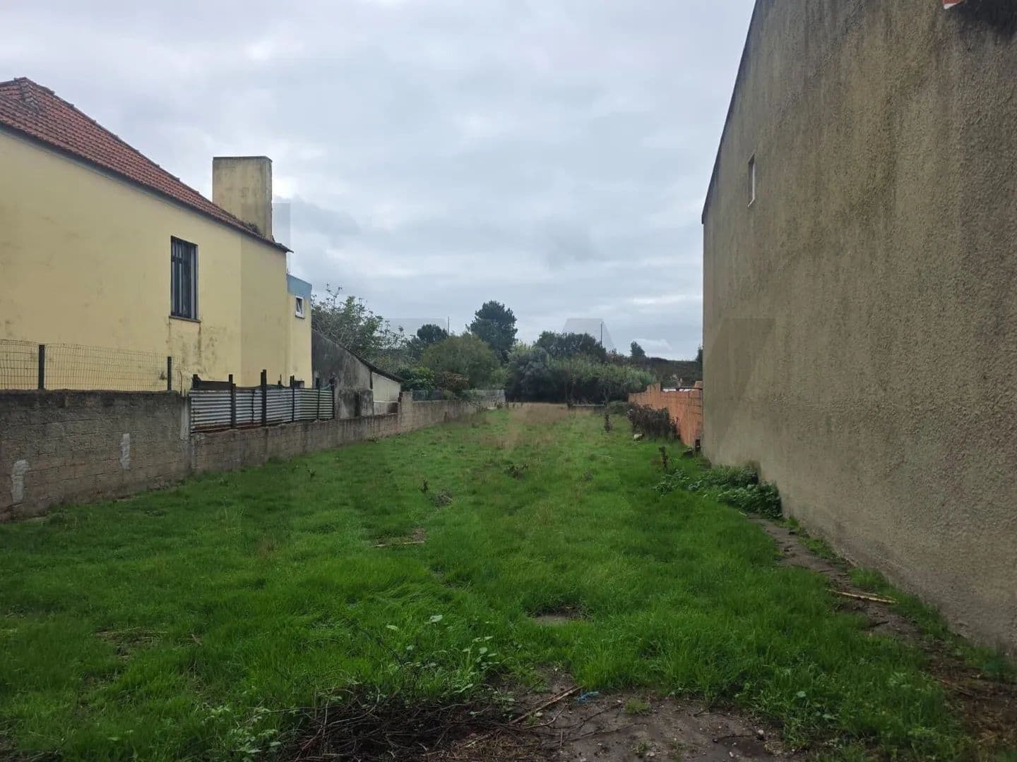 1833 Acres of Land for Sale in Oliveirinha, Aveiro - land for sale