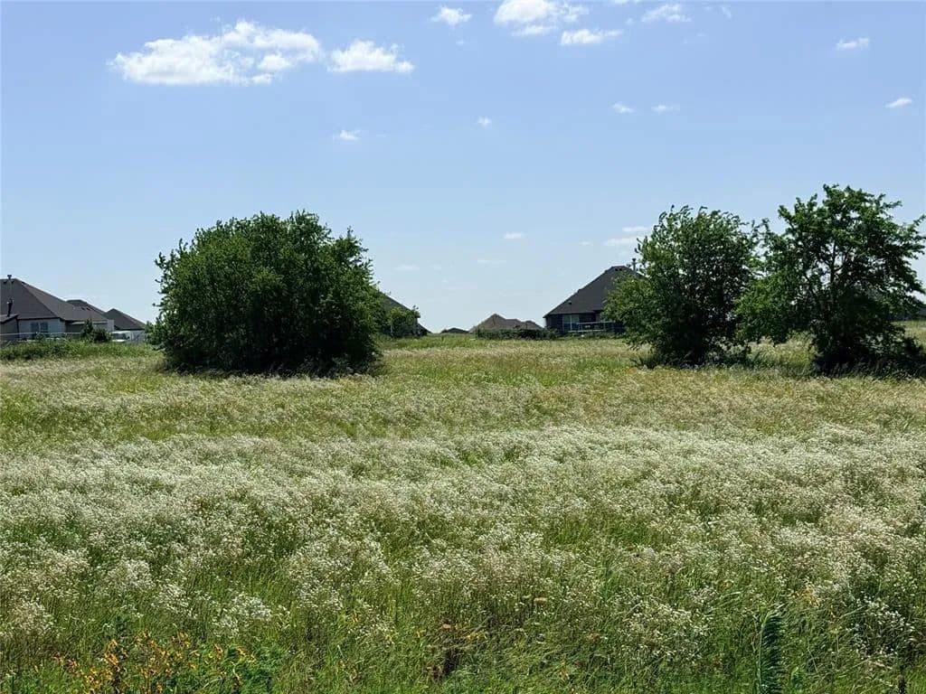 0.83 Acres of Land for Sale in Edmond, Oklahoma - Edmond, Oklahoma, 73025