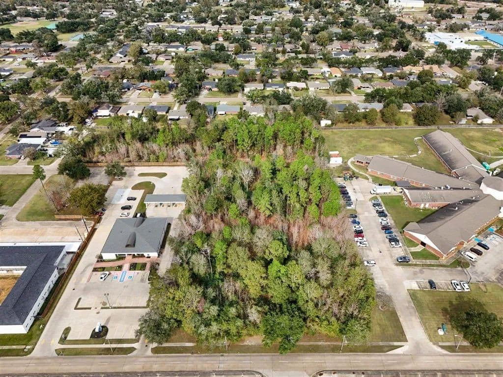 Lots & Land-Other in Lake Charles - Lake Charles, Louisiana, 70601