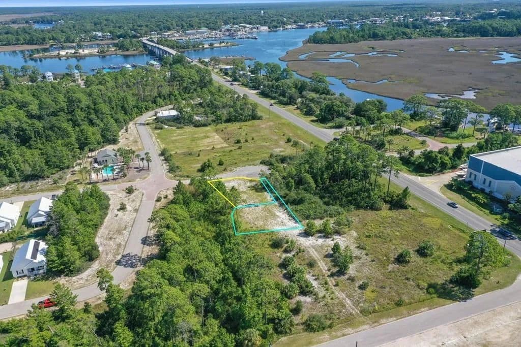0.16 Acres of Land for Sale in Carrabelle, FL - Carrabelle, Florida, 32322