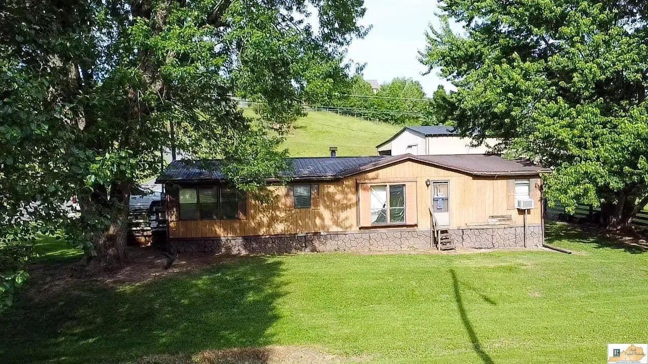 0.39 Acres of Land for Sale in Glasgow, Kentucky - Glasgow, Kentucky, 42141