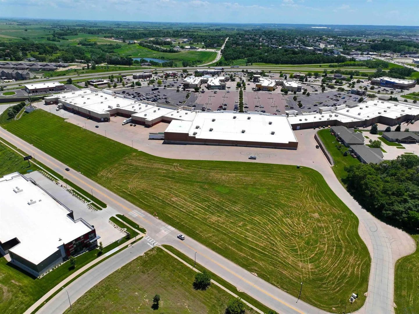 Lots & Land-Other in Sioux City - Sioux City, Iowa, 51106
