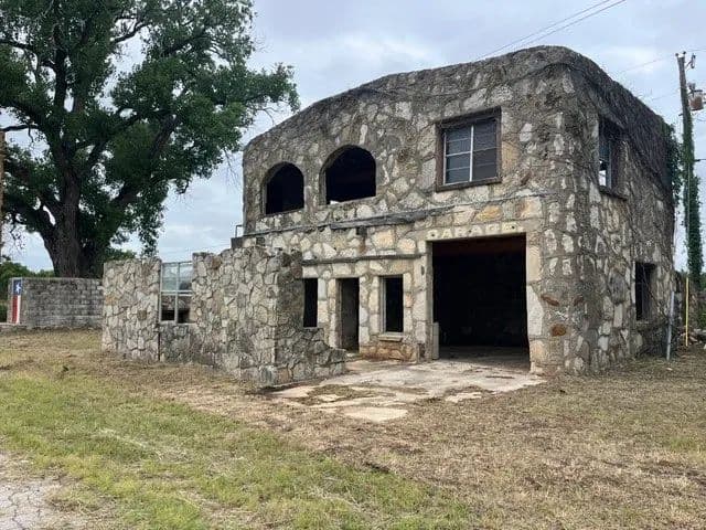 0.15 Acres of Land for Sale in Hico, Texas - Hico, Texas, 76457