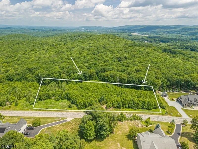 1.73 Acres of Land for Sale in Sparta Twp., NJ - New Jersey, 07871