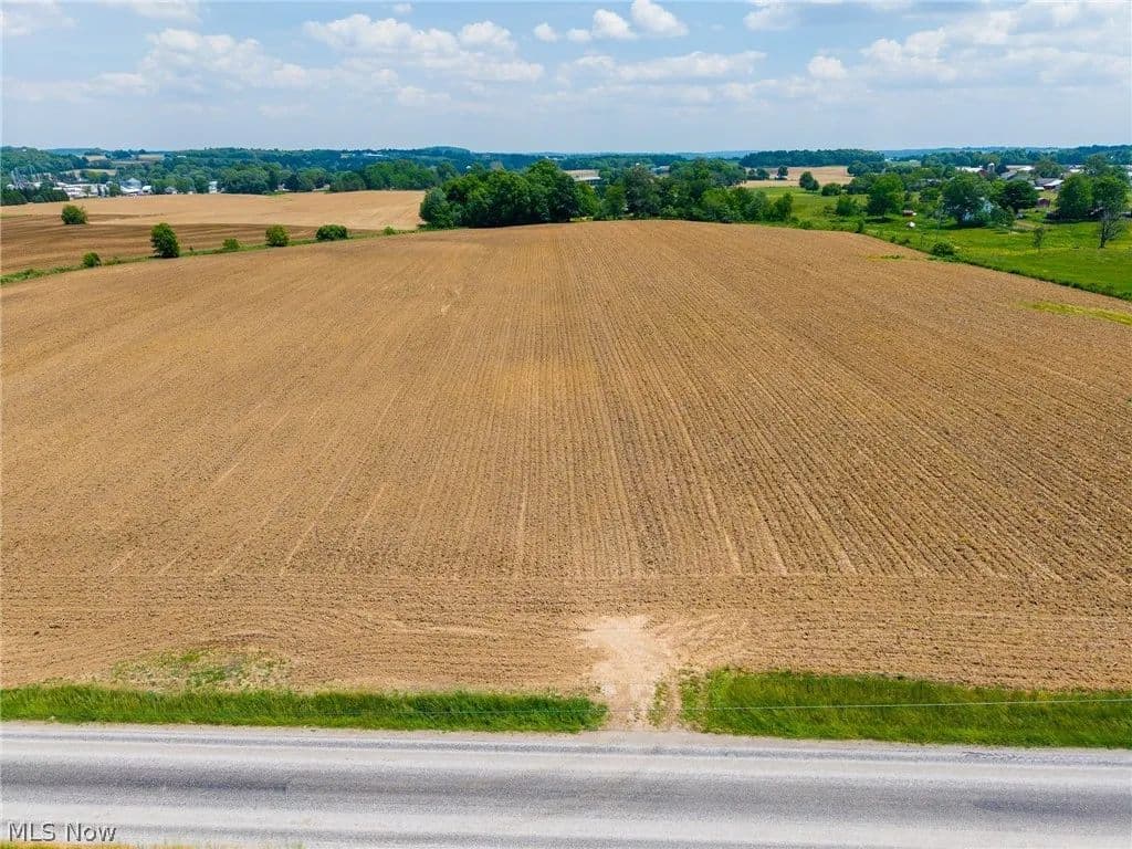 1.5 Acres of Land for Sale in Apple Creek, Ohio - Apple Creek, Ohio, 44606