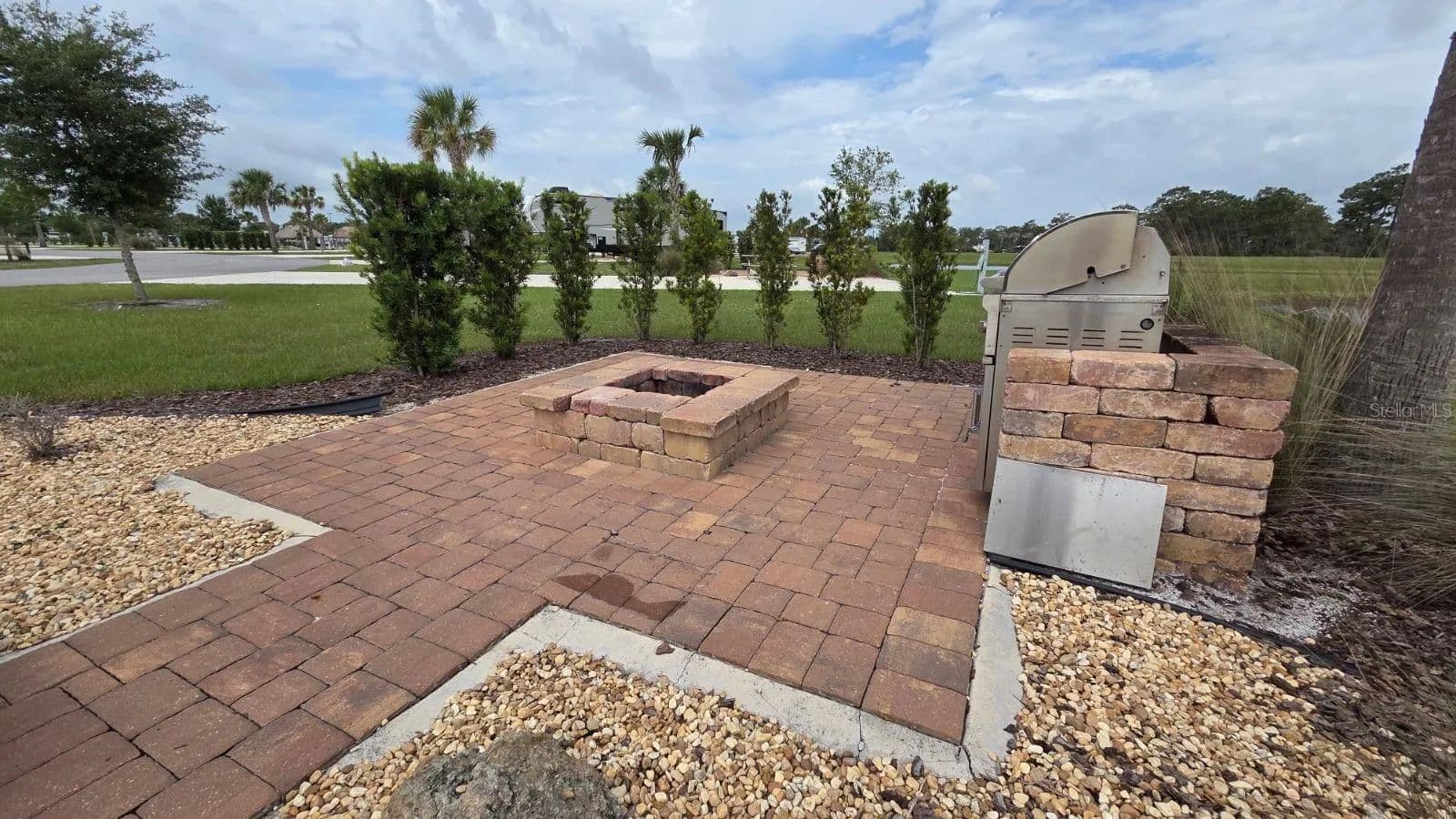 Property from 71 CEDAR CIRCLE E - KW - Lake Wales, Florida, 33898