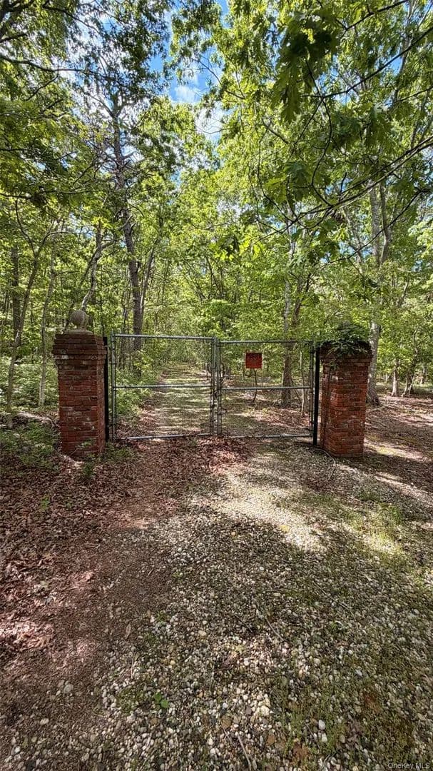 Property from 30 bellhaven Road - KW - Bellport, New York, 11713