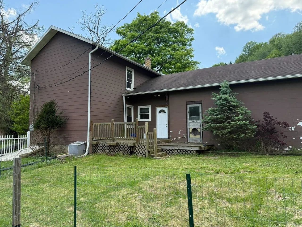 106 Wagner Lane - Spring Church, PA - Spring Church, Pennsylvania, 15686