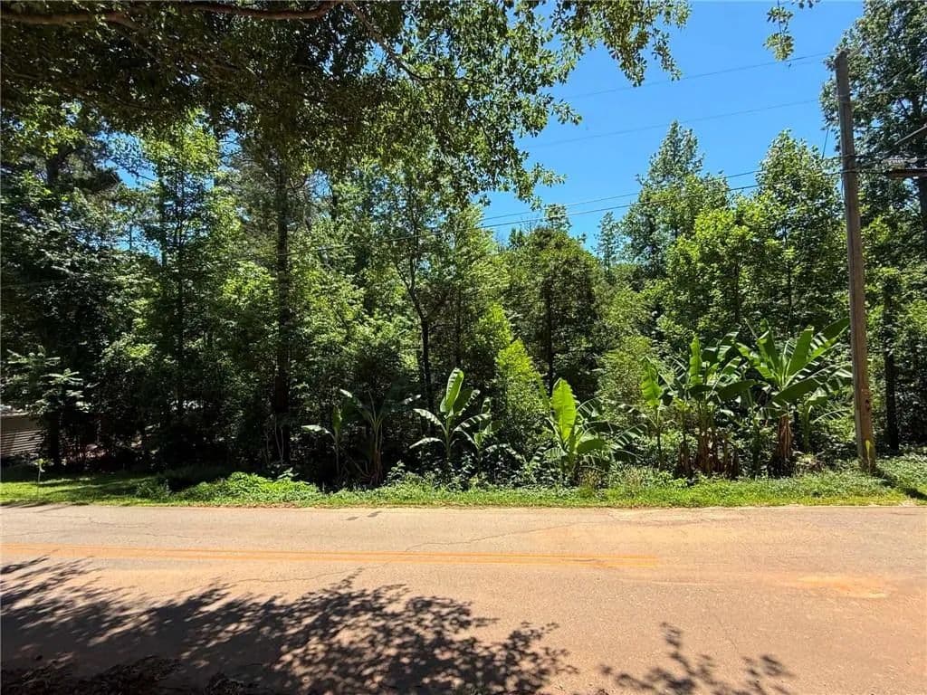 Property from 0 Lakeshore Road - KW - Martin, Georgia, 30557