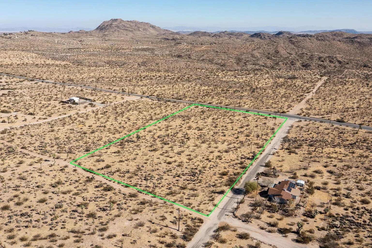 5 Acres of Land for Sale in Yucca Valley, CA - Yucca Valley, California, 92284