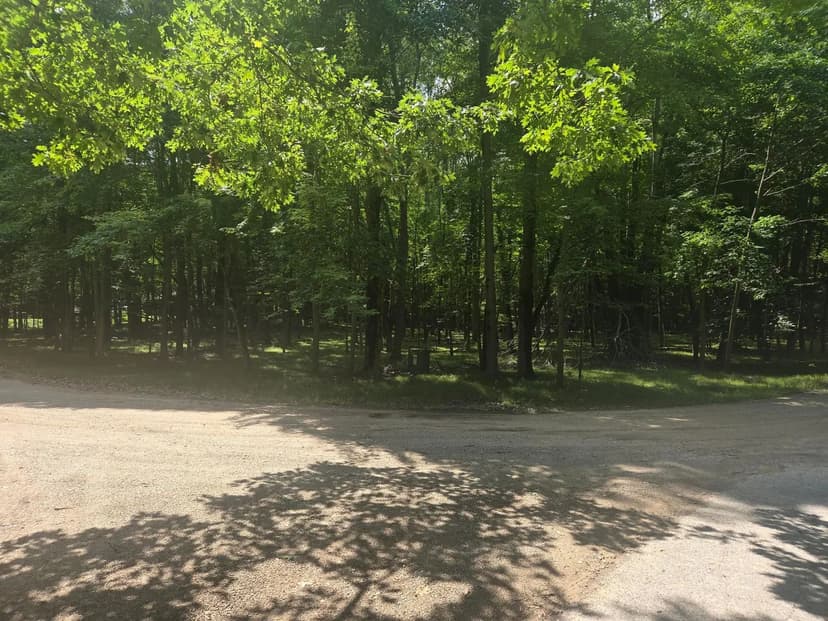 Lots & Land-Other in Canadian Lakes