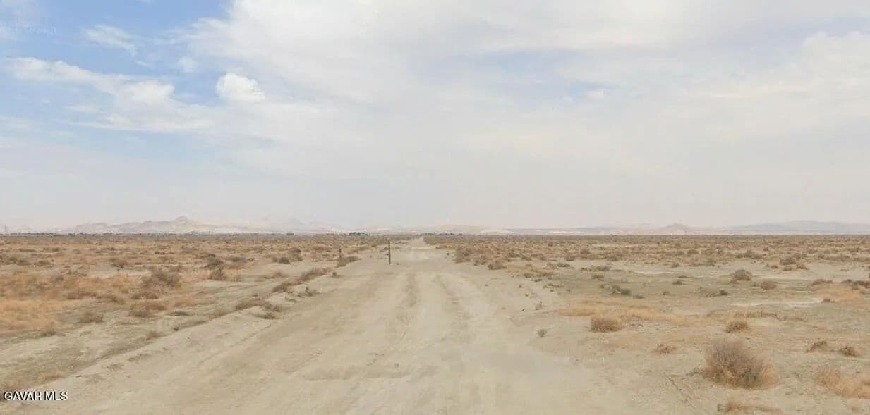 Lots & Land-Other in Lancaster - Lancaster, California, 93534