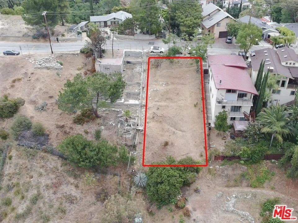 Vacant Land in Tujunga - Tujunga, California, 91042