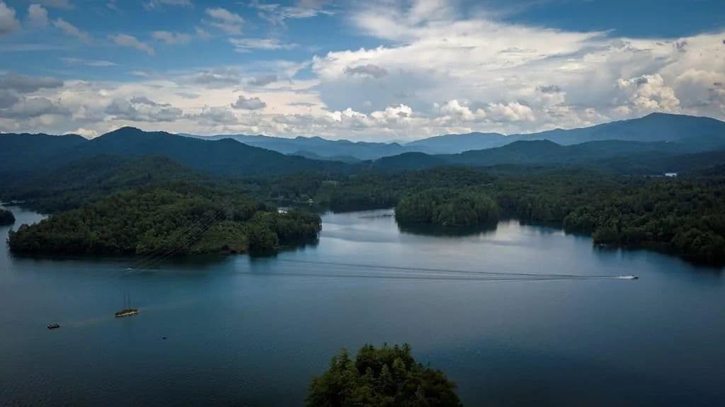Property from Lot 24 Old Lodge Road - KW - Robbinsville, North Carolina, 28771
