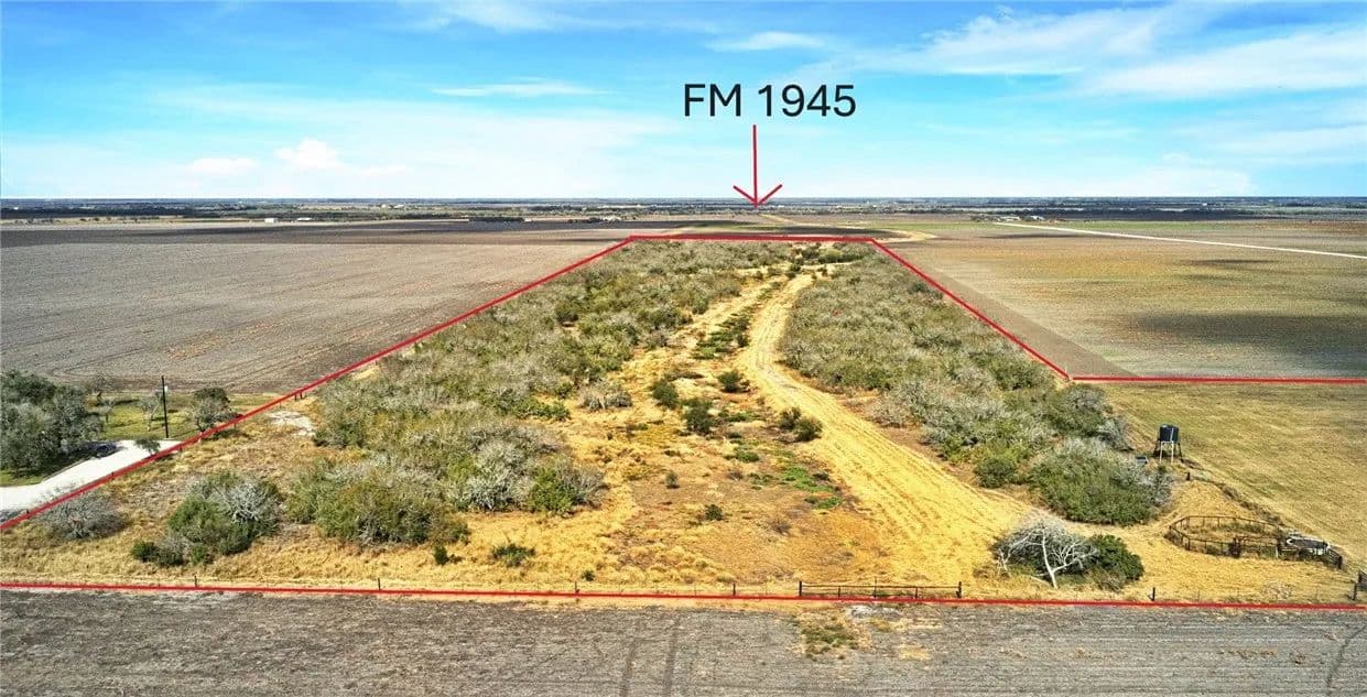 53.51 Acres of Land for Sale in Sinton, Texas - Sinton, Texas, 78387