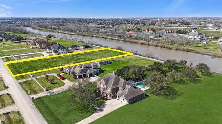 1.21 Acres of Land for Sale in Richmond, Texas - Richmond, Texas, 77469