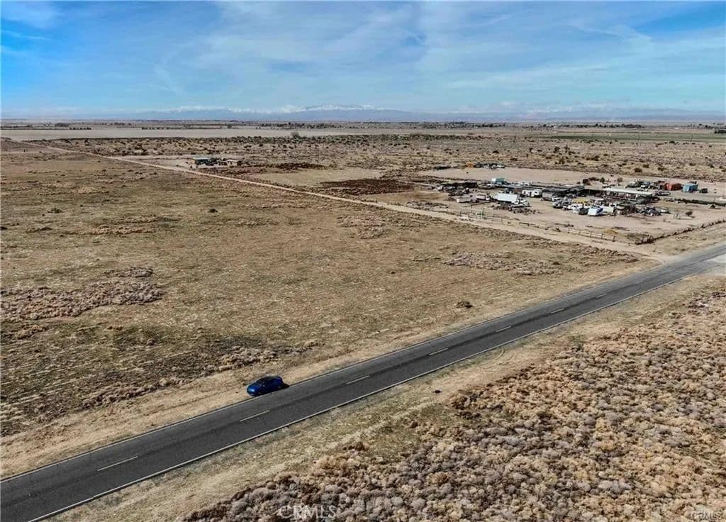 4.86 Acres of Land for Sale in Lancaster, CA - Lancaster, California, 93535