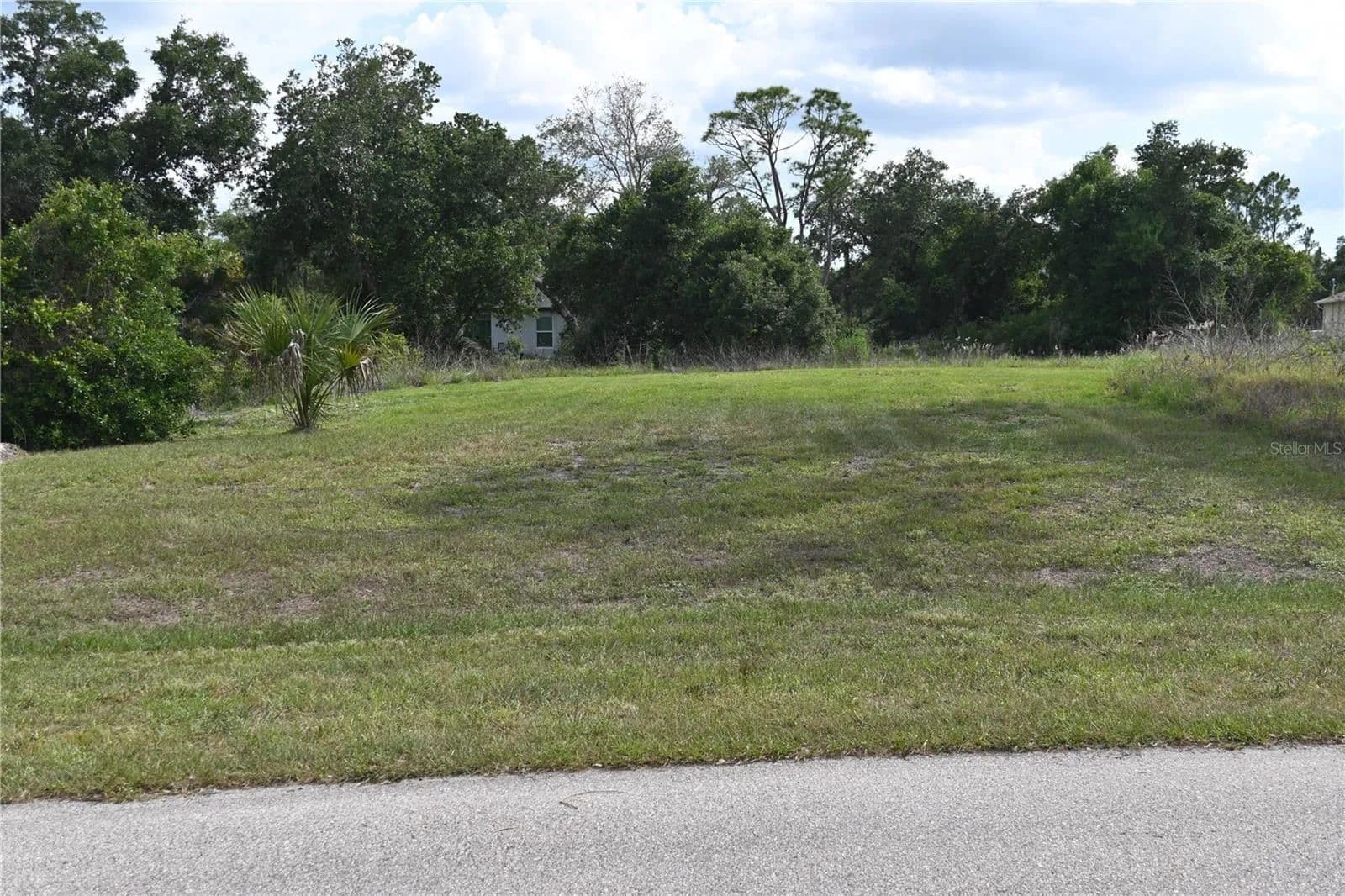 Property from CHARMER LANE - KW - North Port, Florida, 34288