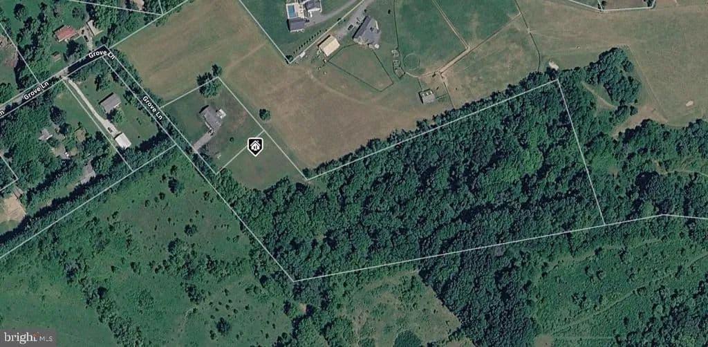 9.53 Acres of Land for Sale in Westminster, Maryland - Westminster, Maryland, 21157