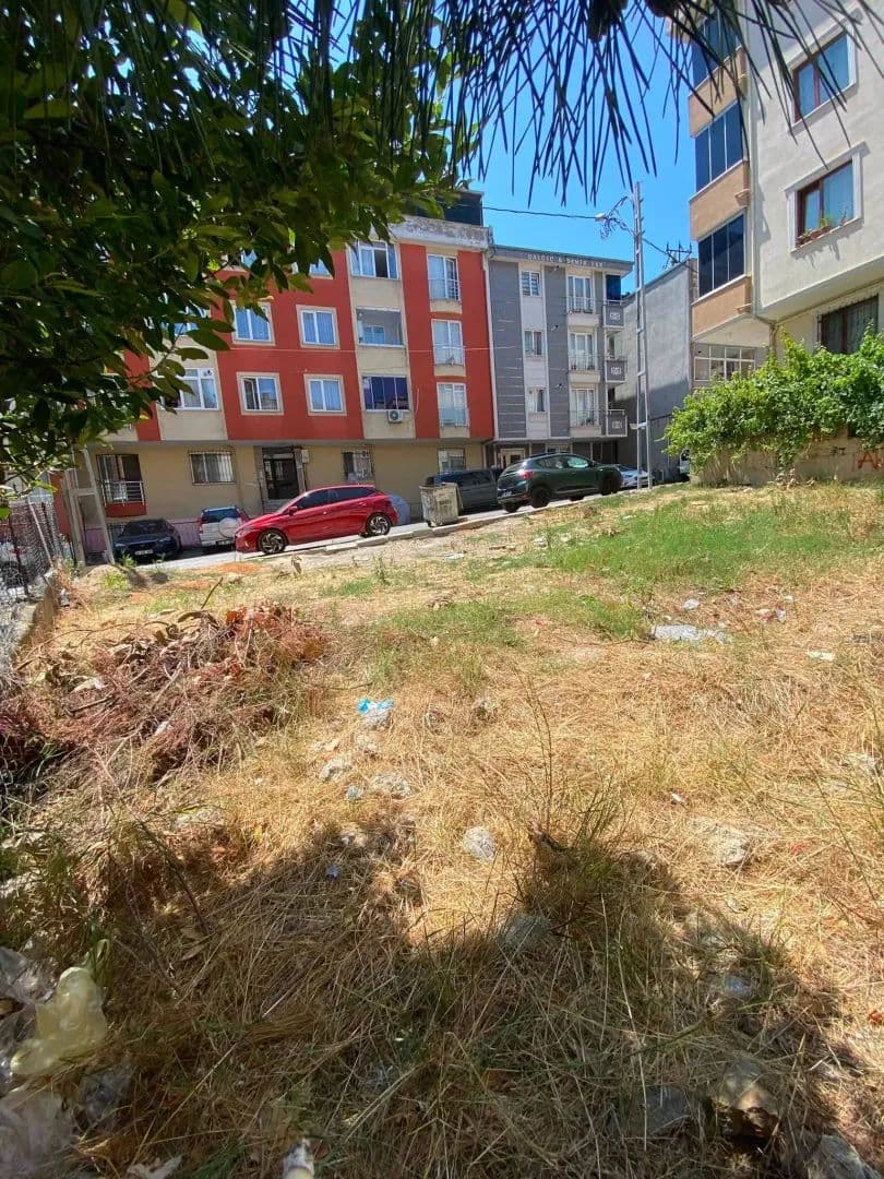 SANCAKTEPE EMEK MH. 203 M2 PROJELİ RUHSATI HAZIR SATILIK ARSA - land for sale