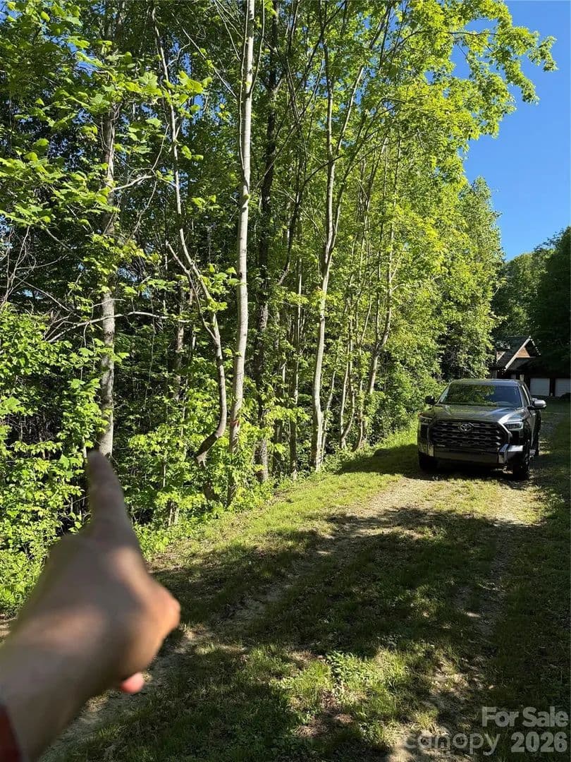 10.24 Acres of Land for Sale in Barnardsville, North Carolina - Barnardsville, North Carolina, 28709