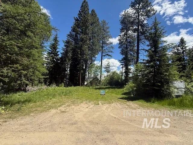 Property from 670 Joes Road - KW - Cascade, Idaho, 83611