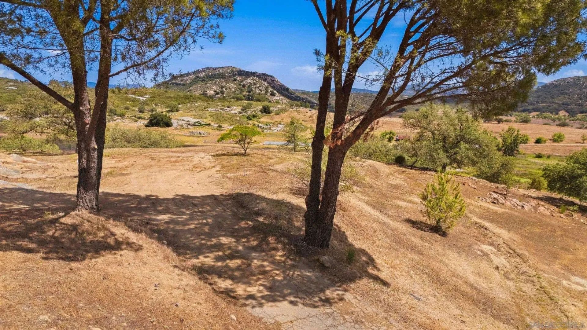 Property from 19526 Rancho Ballena Rd #65023 - KW - Ramona, California, 92065