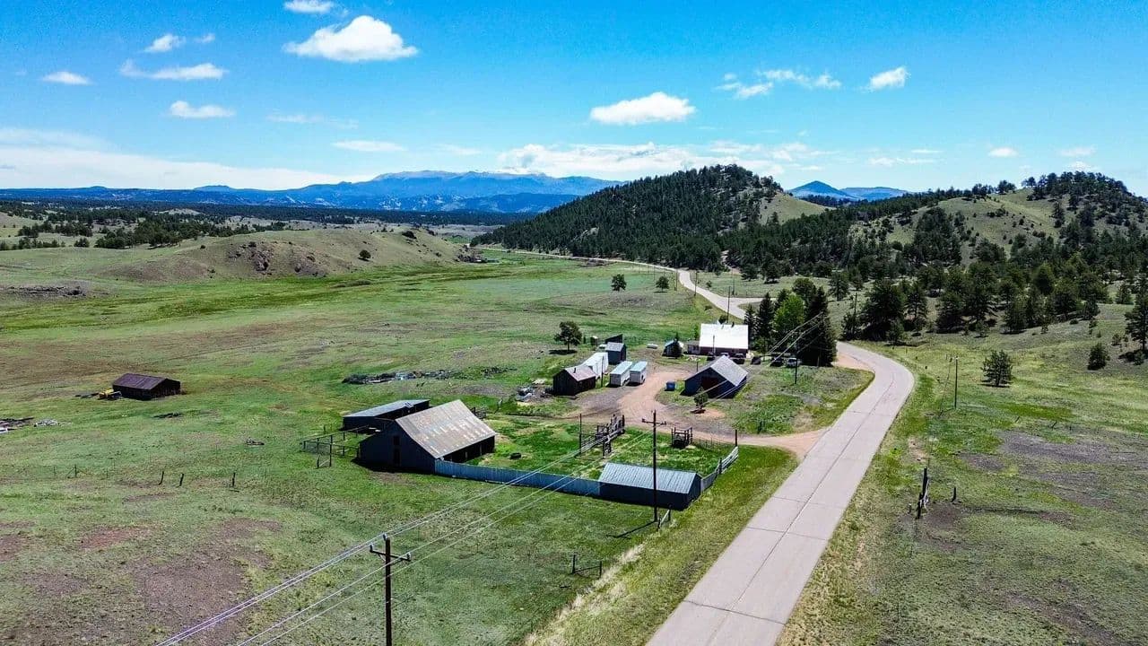 4 Mile Ranch / Water Rights 100+/- - Guffey, Colorado, 80820