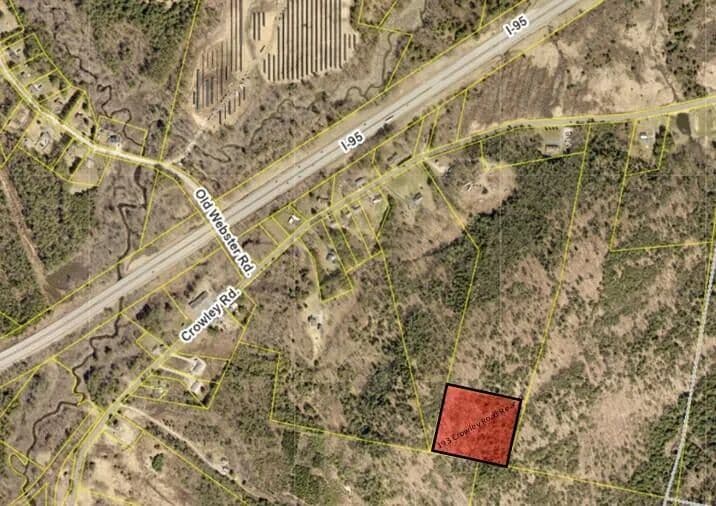5.6 Acres of Land for Sale in Lewiston, Maine - Lewiston, Maine, 04240