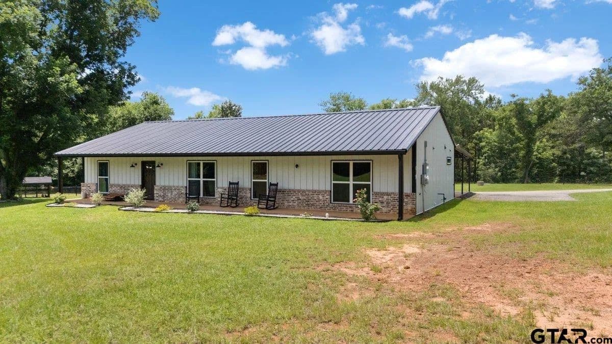 24.54 Acres of Land for Sale in Troup, Texas - Troup, Texas, 75789