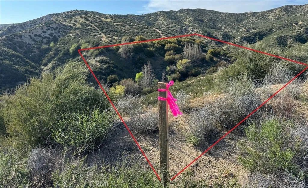 2.5 Acres of Land for Sale in Hesperia, CA - Hesperia, California, 92345